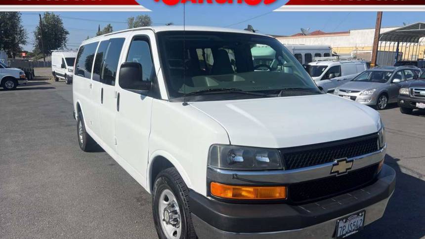 2016 Chevrolet Express Passenger LT — Passenger Van — 104,708 mi — Corona, CA