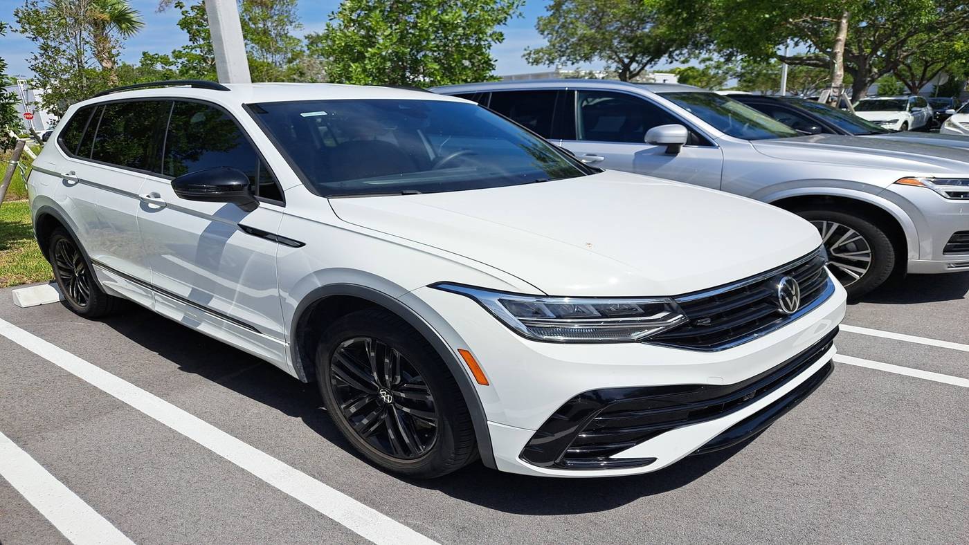 2022 Volkswagen Tiguan SE R-Line Black — SUV — 20,087 mi — Delray Beach, FL