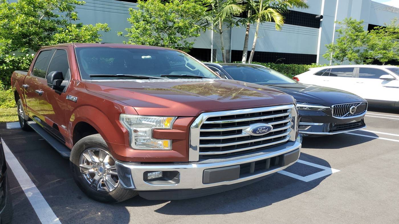 2016 Ford F-150 XLT — Pickup Truck — 105,379 mi — Delray Beach, FL