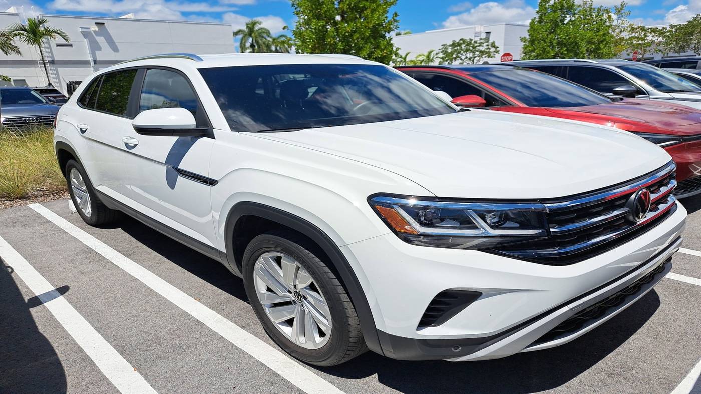2023 Volkswagen Atlas Cross Sport SE with Technology — SUV — 32,471 mi — Delray Beach, FL