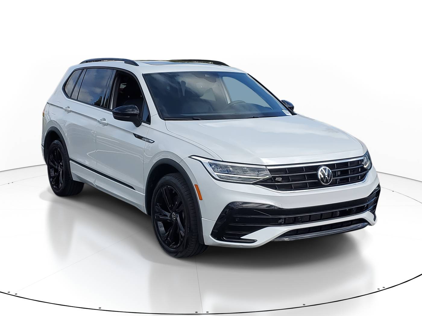 2023 Volkswagen Tiguan SE R-Line Black — SUV — 25,304 mi — Delray Beach, FL