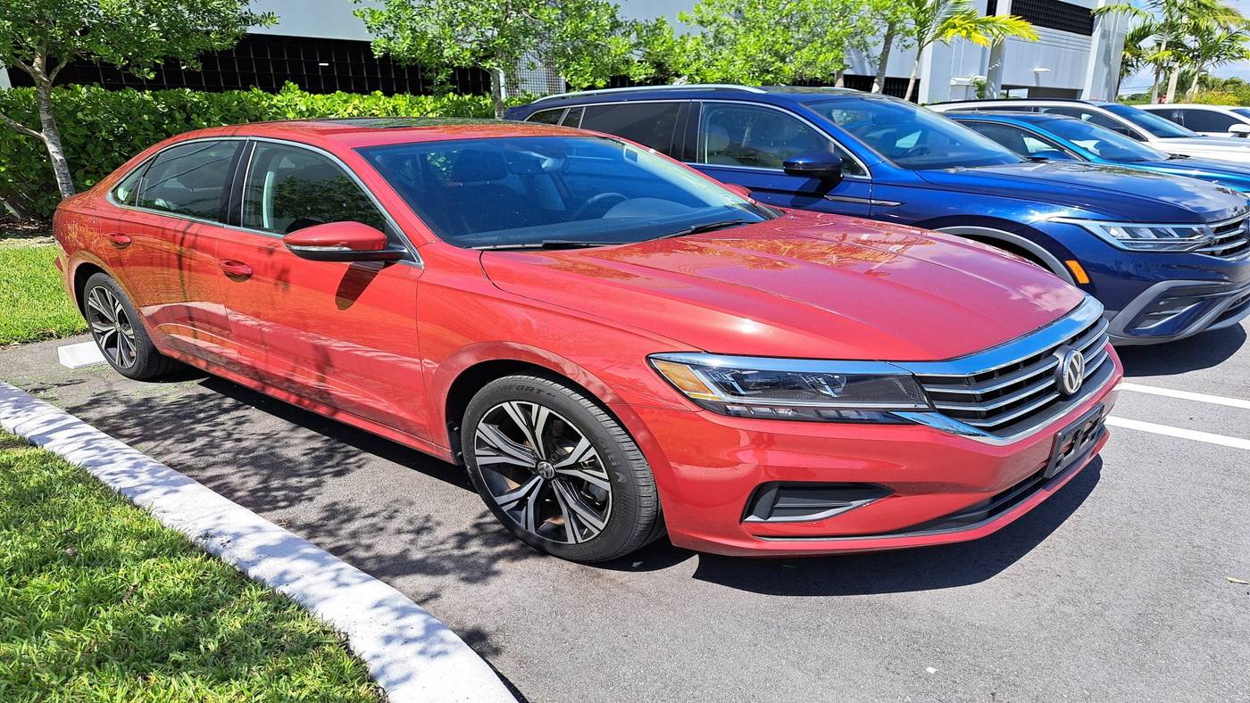 2022 Volkswagen Passat SE — Sedan — 30,465 mi — Delray Beach, FL