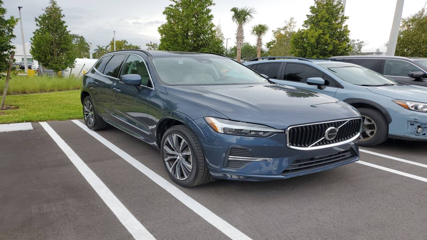 2022 Volvo XC60 Momentum — SUV — 11,324 mi — Delray Beach, FL