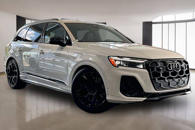 2026 Audi SQ7 4.0T quattro Premium Plus