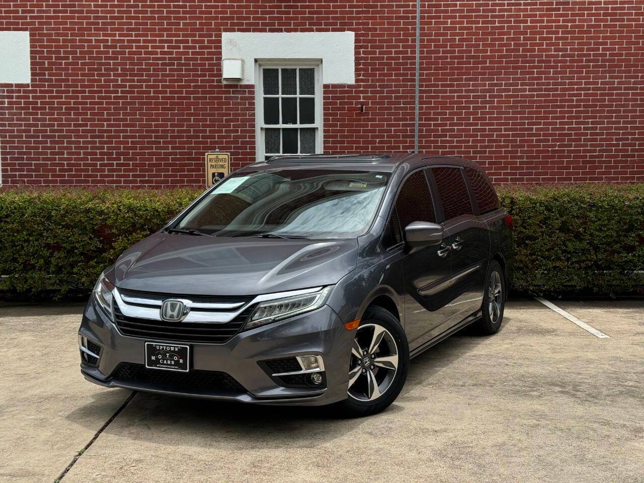 2018 Honda Odyssey Touring — Minivan — 138,598 mi — Houston, TX
