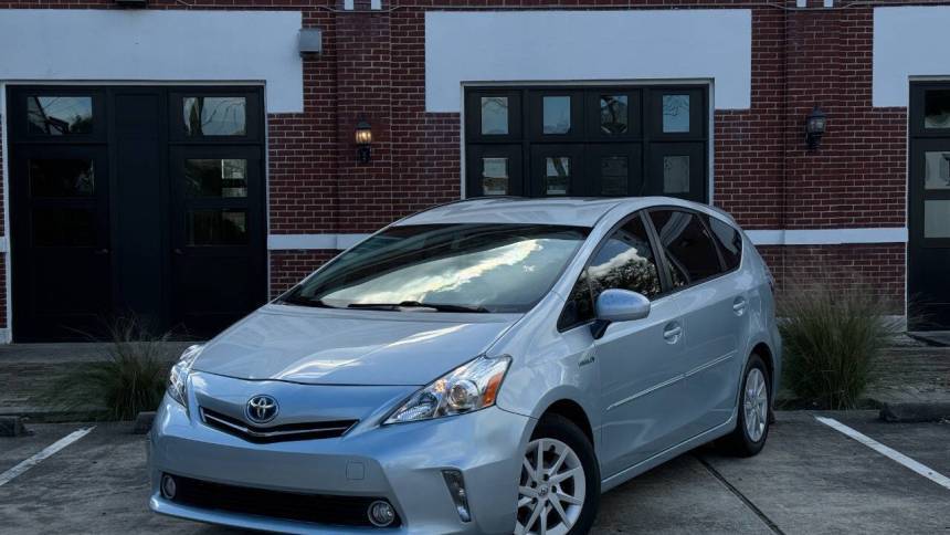 2014 Toyota Prius v Three — Wagon — 124,288 mi — Houston, TX