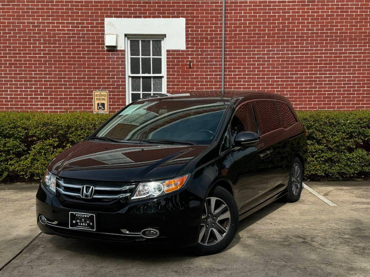 2015 Honda Odyssey Touring — Minivan — 104,838 mi — Houston, TX