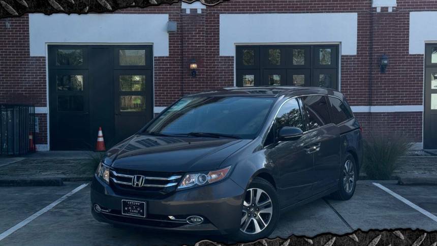 2016 Honda Odyssey Touring — Minivan — 91,248 mi — Houston, TX