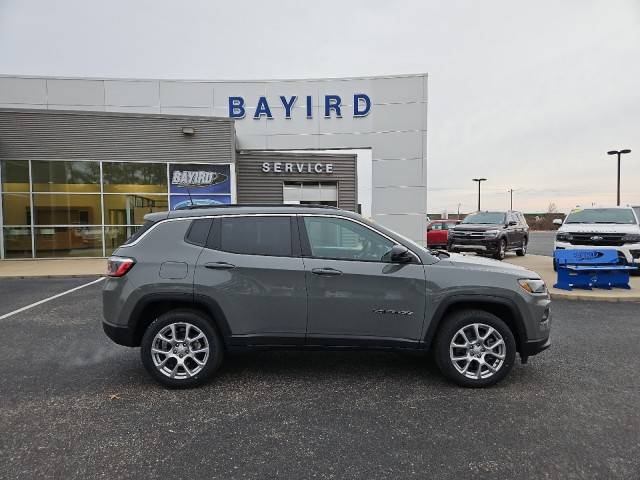 2024 Jeep Compass Latitude Lux — SUV — 8,292 mi — Jonesboro, AR