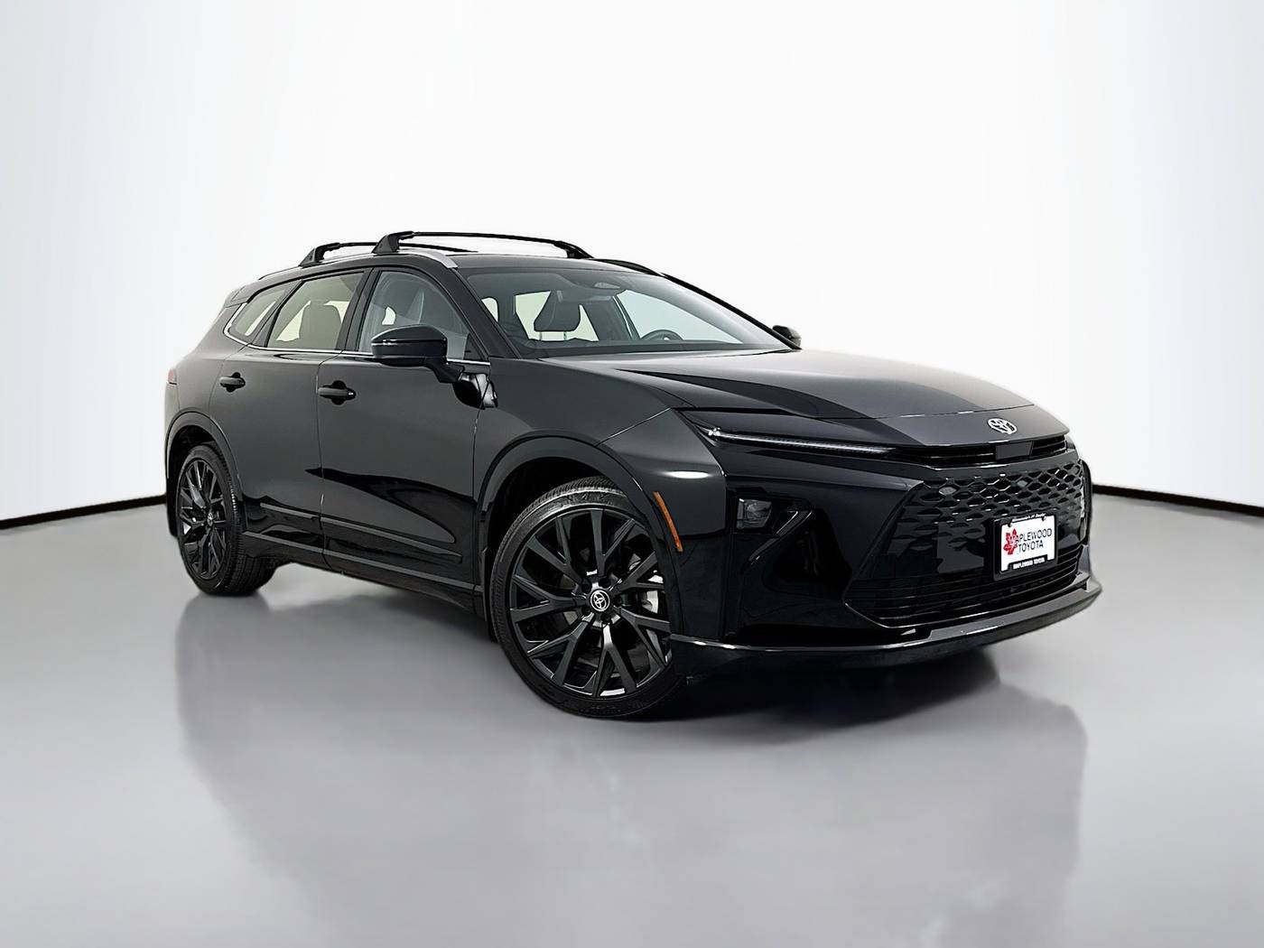 2025 Toyota Crown Signia XLE — SUV — 2,877 mi — Maplewood, MN