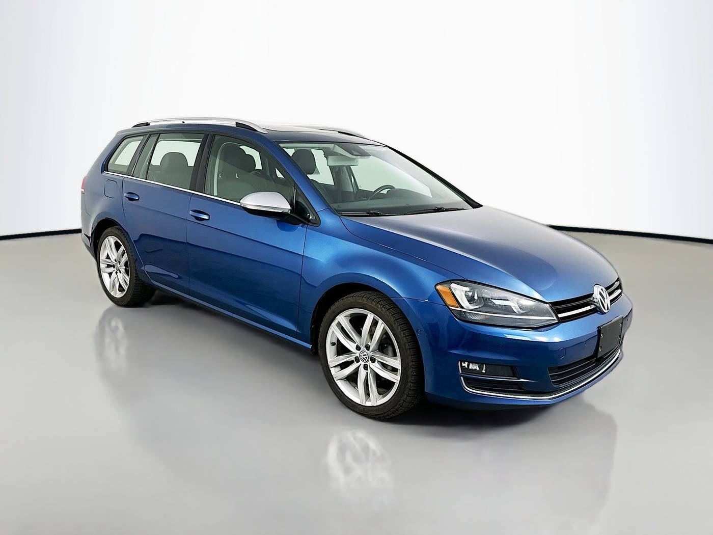 2016 Volkswagen Golf TSI SEL — Wagon — 118,960 mi — Maplewood, MN