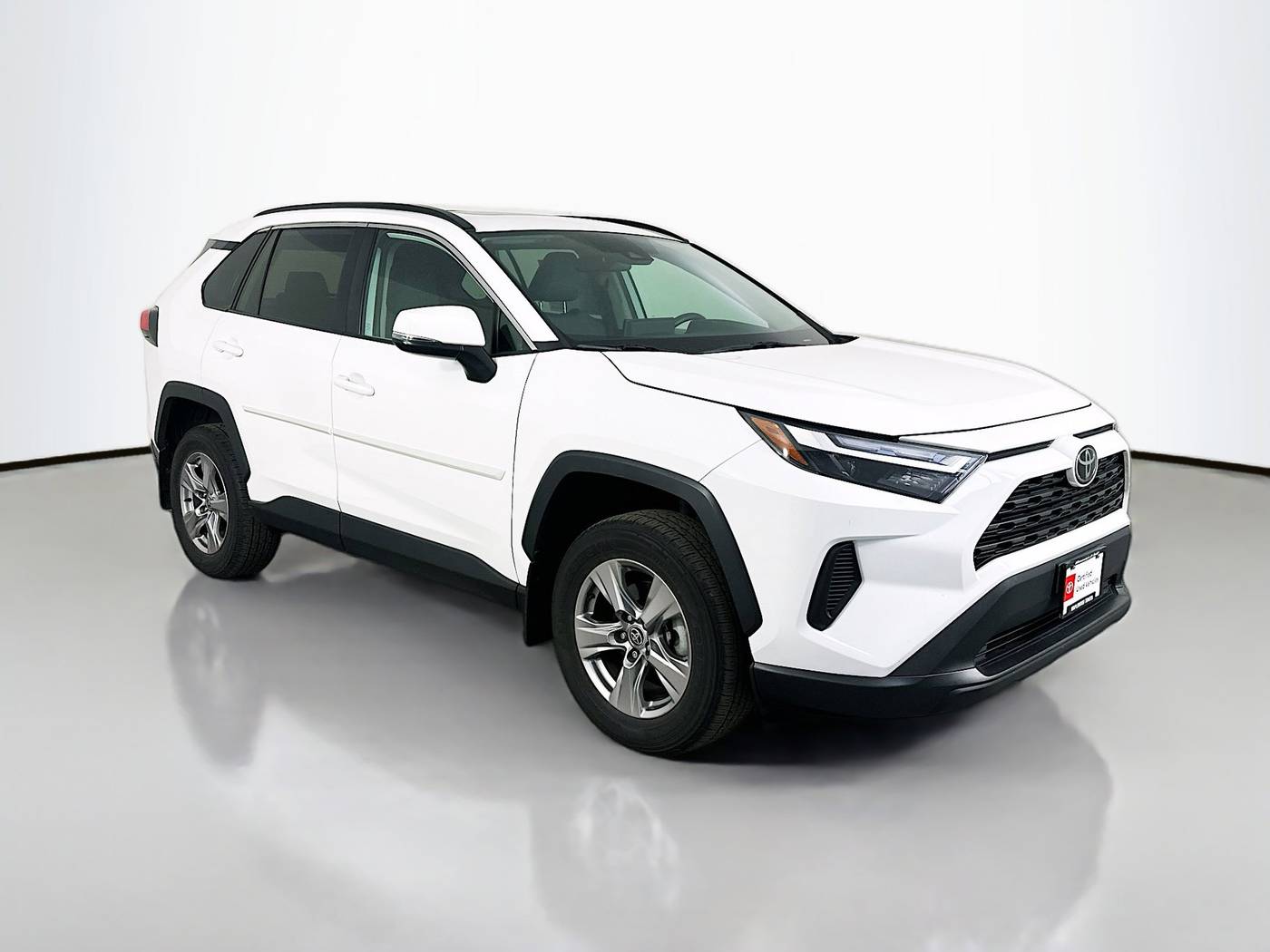 2022 Toyota RAV4 XLE — SUV — 26,000 mi — Maplewood, MN