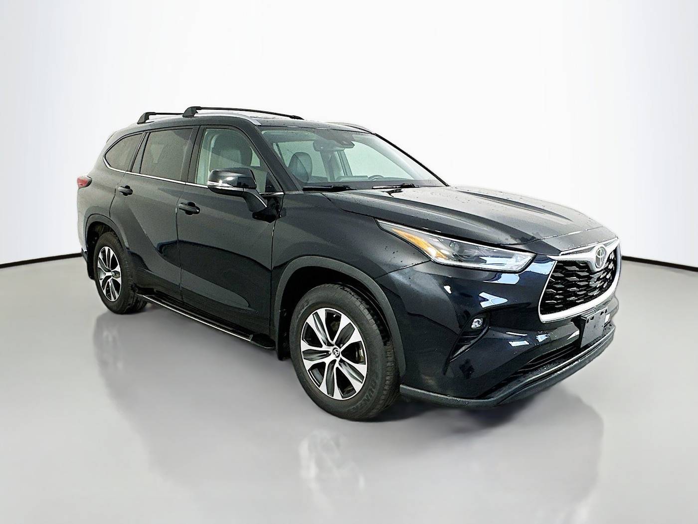 2021 Toyota Highlander XLE — SUV — 51,651 mi — Maplewood, MN