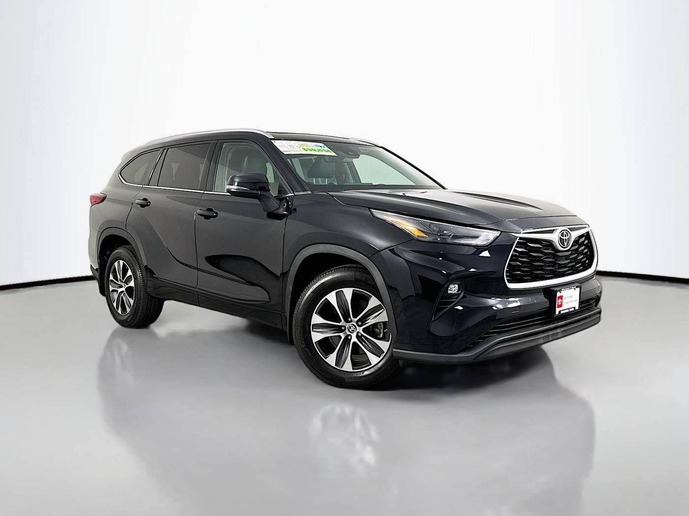 2022 Toyota Highlander XLE — SUV — 60,243 mi — Maplewood, MN