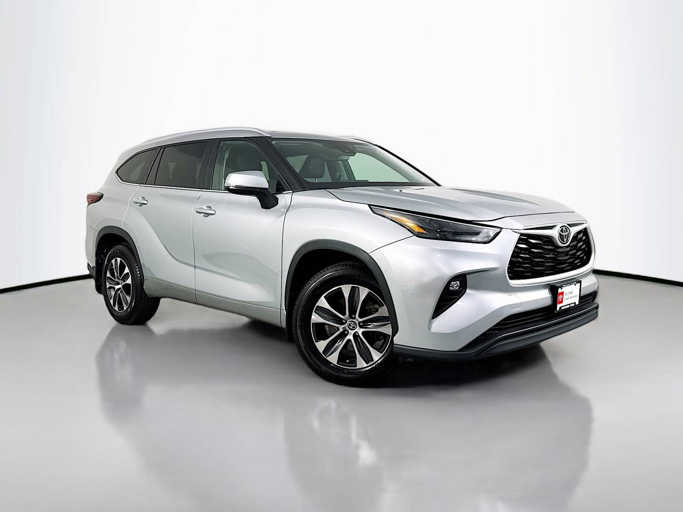 2024 Toyota Highlander XLE — SUV — 39,107 mi — Maplewood, MN