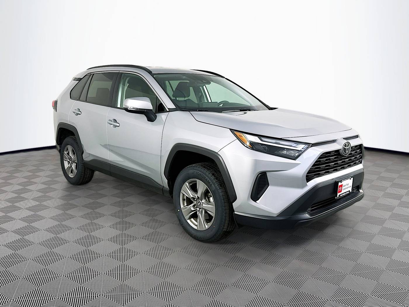 2024 Toyota RAV4 XLE — SUV — 32,294 mi — Maplewood, MN