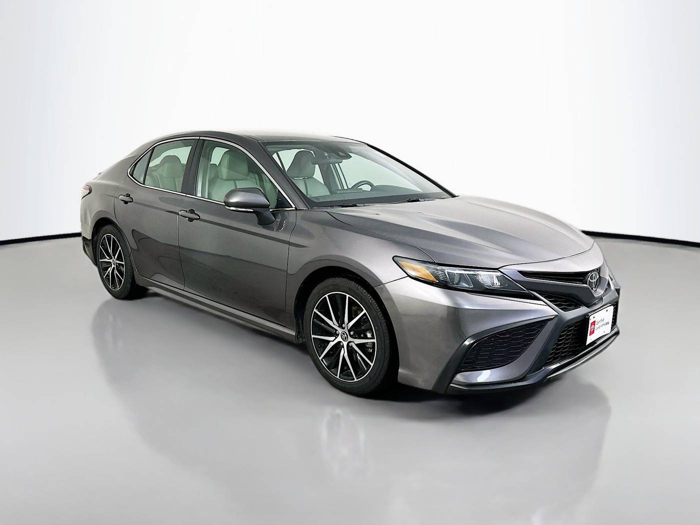 2023 Toyota Camry SE — Sedan — 64,781 mi — Maplewood, MN