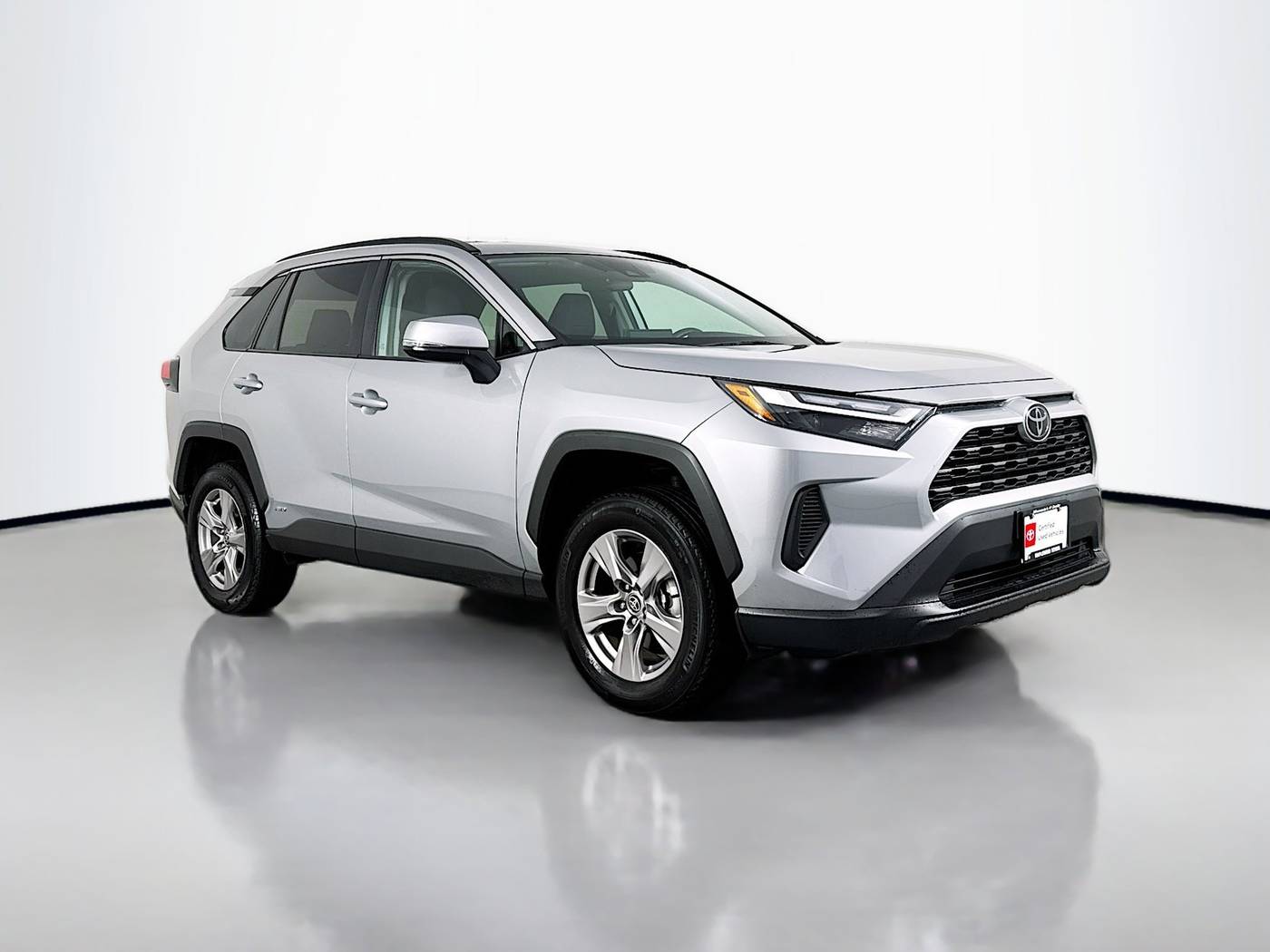 2025 Toyota RAV4 Hybrid XLE — SUV — 16,718 mi — Maplewood, MN