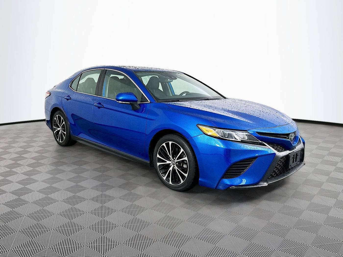 2019 Toyota Camry L — Sedan — 34,102 mi — Maplewood, MN