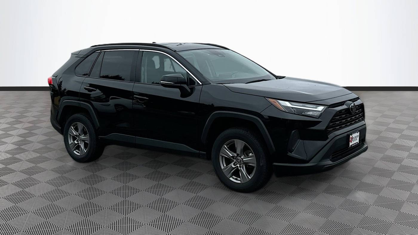 2022 Toyota RAV4 XLE — SUV — 58,540 mi — Maplewood, MN