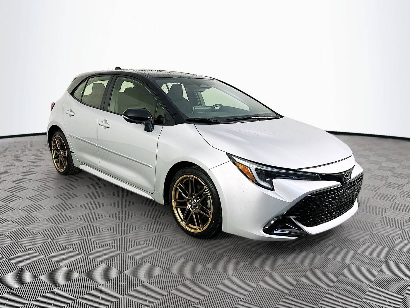 2024 Toyota Corolla Hatchback Nightshade Edition — Hatchback — 20,936 mi — Maplewood, MN