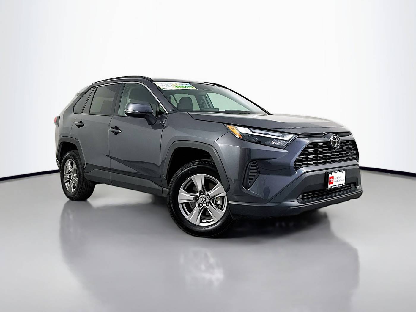 2024 Toyota RAV4 XLE — SUV — 30,305 mi — Maplewood, MN