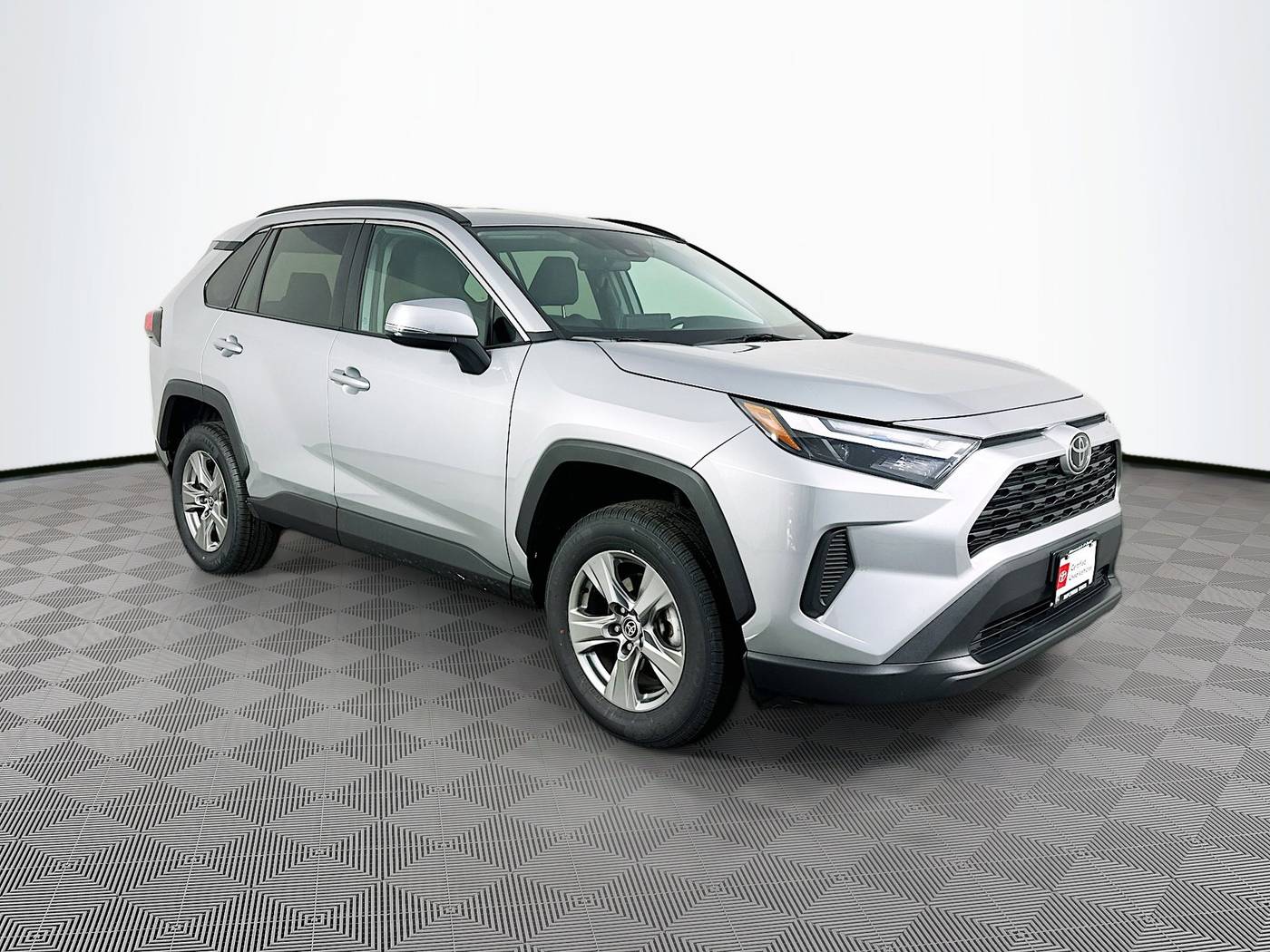 2024 Toyota RAV4 XLE — SUV — 34,223 mi — Maplewood, MN