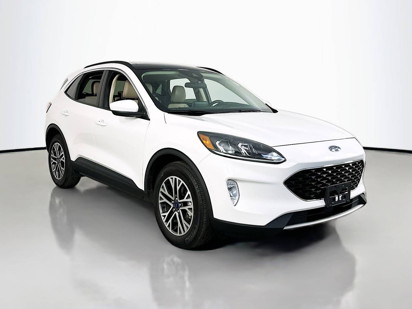 2020 Ford Escape SEL — SUV — 32,591 mi — Maplewood, MN