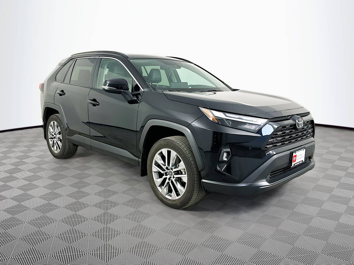 2023 Toyota RAV4 XLE Premium — SUV — 36,624 mi — Maplewood, MN