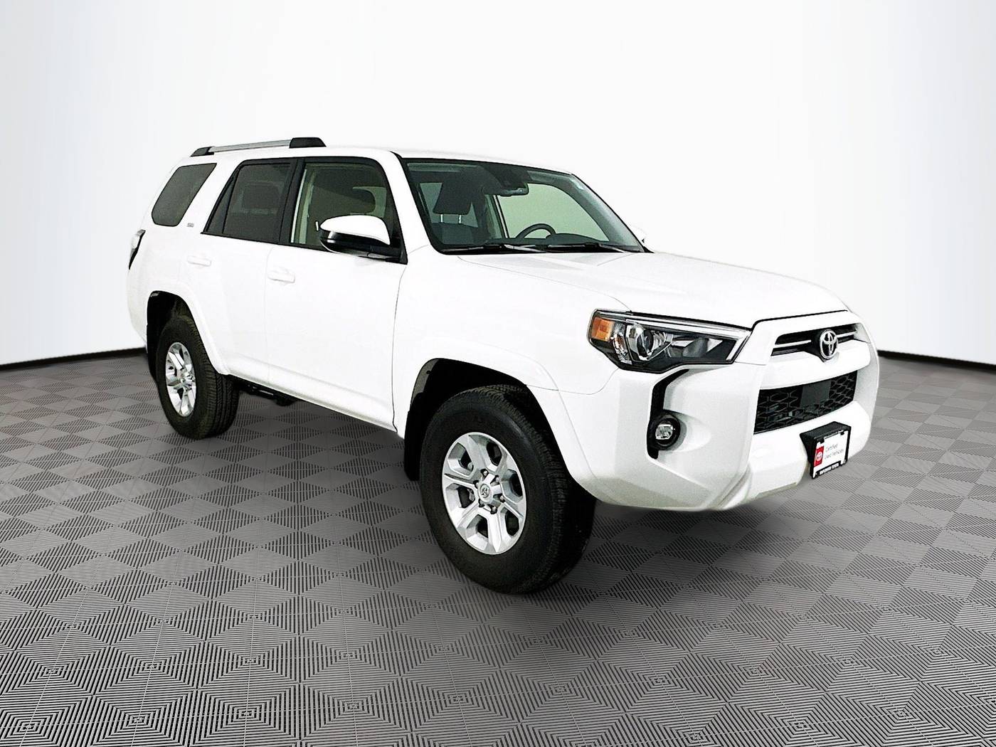 2024 Toyota 4Runner SR5 — SUV — 15,715 mi — Maplewood, MN