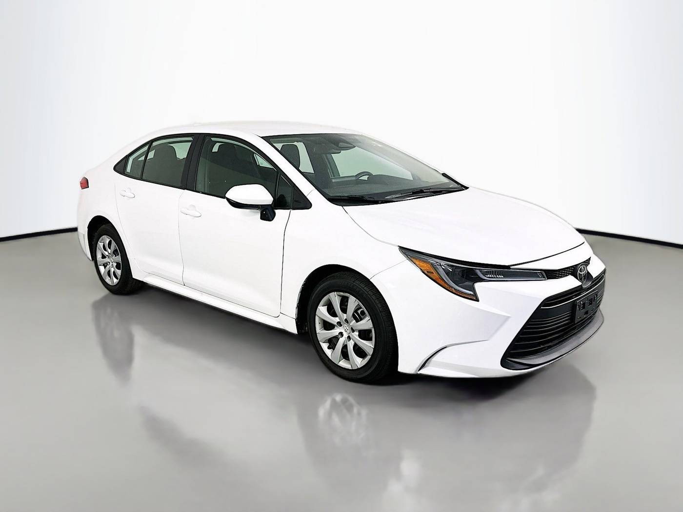 2023 Toyota Corolla LE — Sedan — 47,099 mi — Maplewood, MN