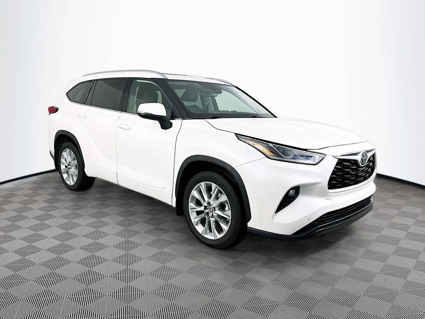 2020 Toyota Highlander Limited — SUV — 88,548 mi — Maplewood, MN