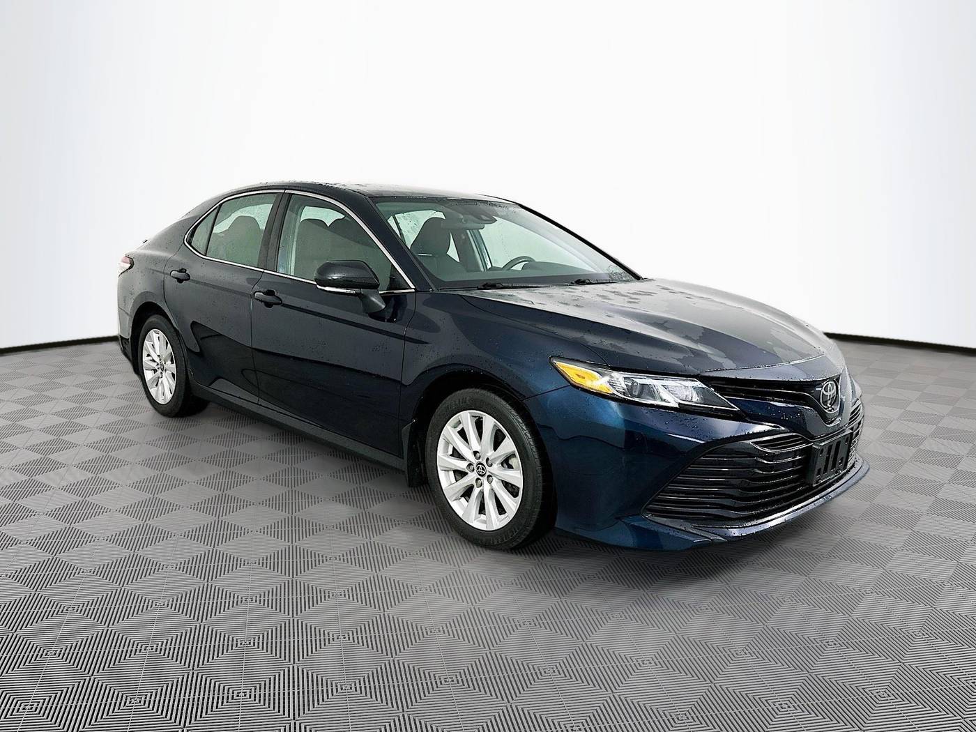 2020 Toyota Camry LE — Sedan — 43,768 mi — Maplewood, MN