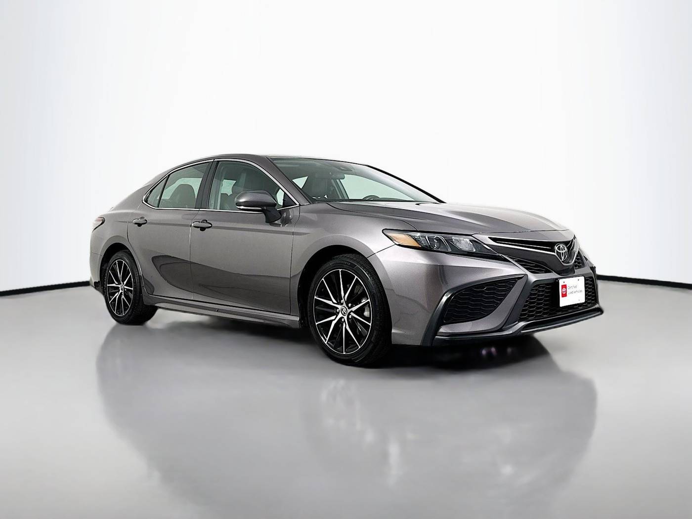 2023 Toyota Camry SE — Sedan — 51,839 mi — Maplewood, MN