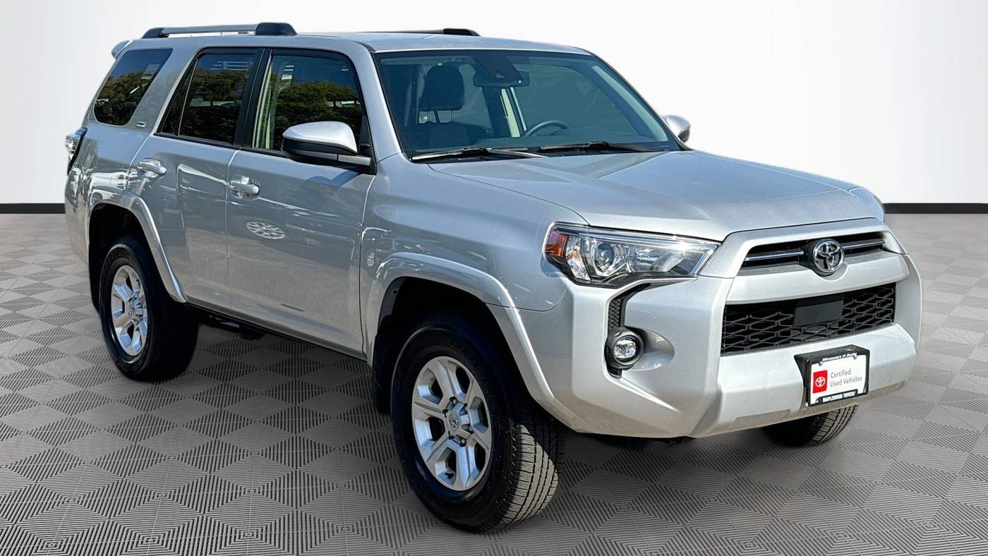 2024 Toyota 4Runner SR5 — SUV — 20,592 mi — Maplewood, MN