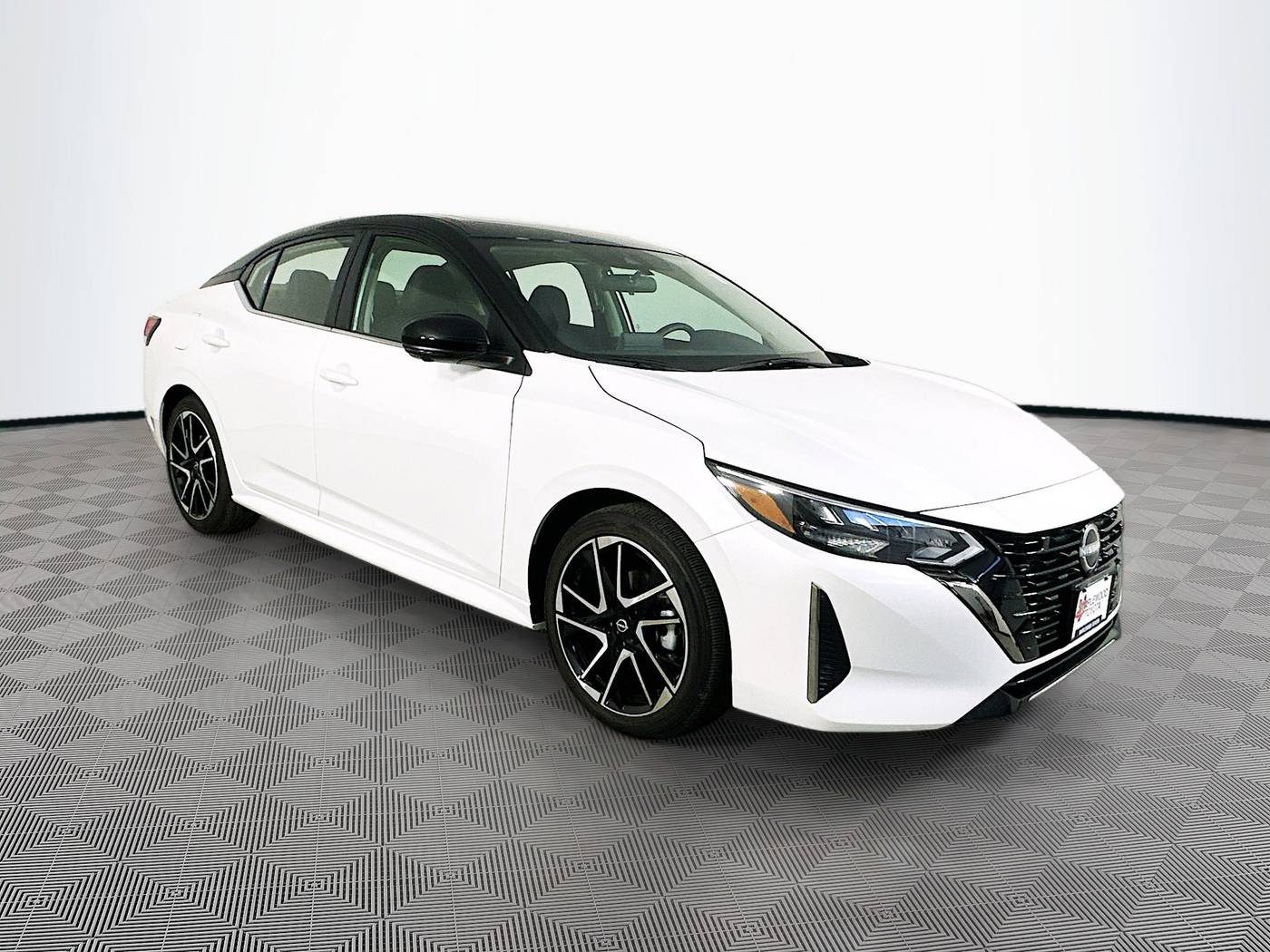 2024 Nissan Sentra SR — Sedan — 4,335 mi — Maplewood, MN