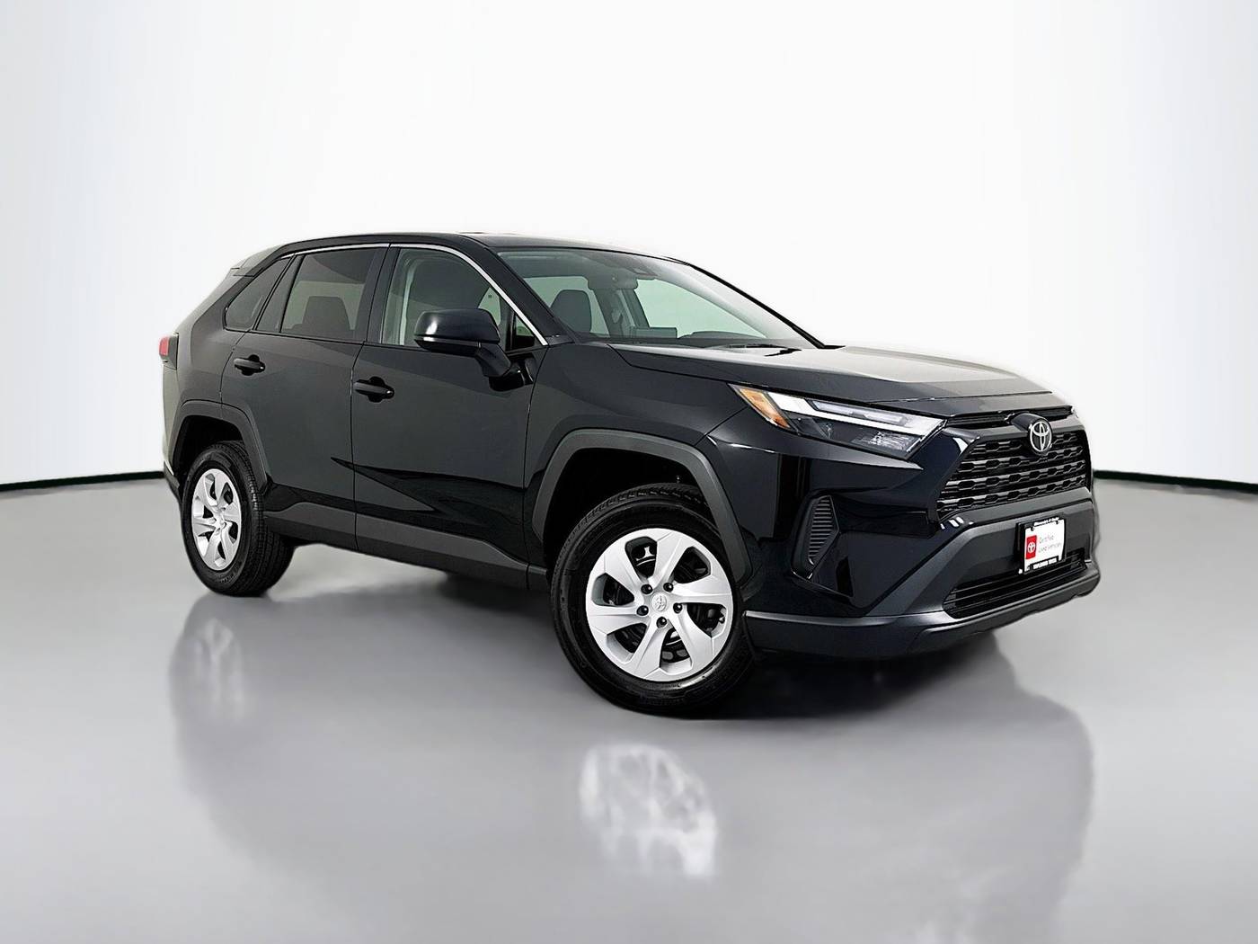 2025 Toyota RAV4 LE — SUV — 89 mi — Maplewood, MN
