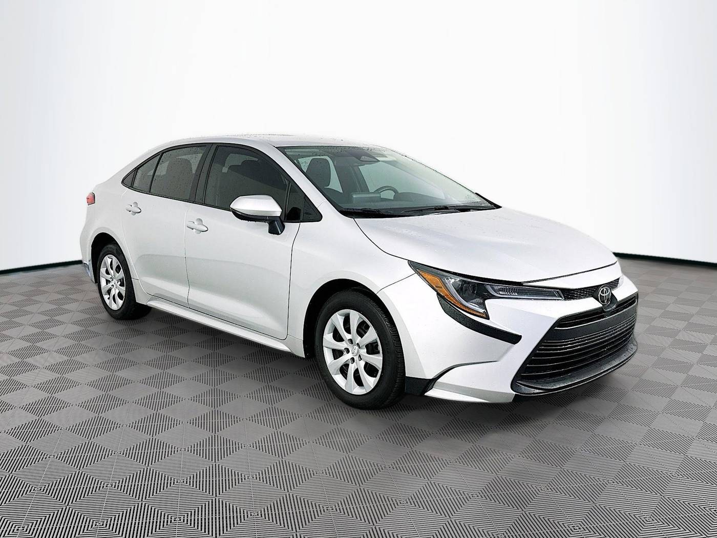 2024 Toyota Corolla LE — Sedan — 49,127 mi — Maplewood, MN