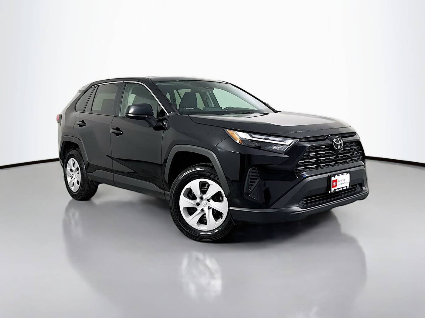 2024 Toyota RAV4 LE — SUV — 30,820 mi — Maplewood, MN