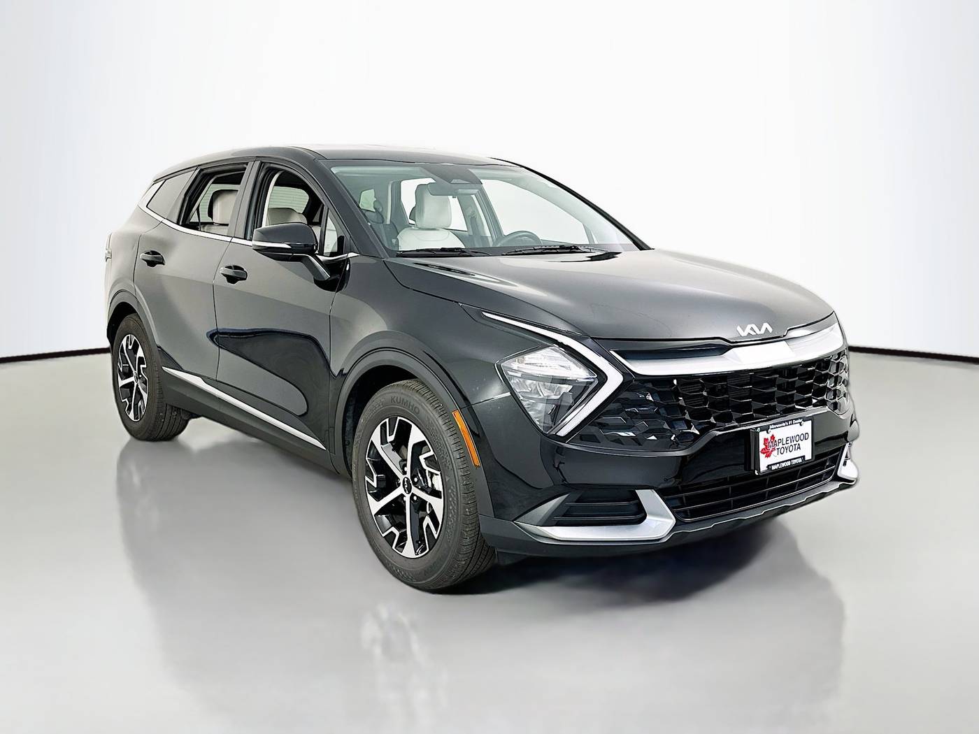2023 Kia Sportage EX — SUV — 14,176 mi — Maplewood, MN