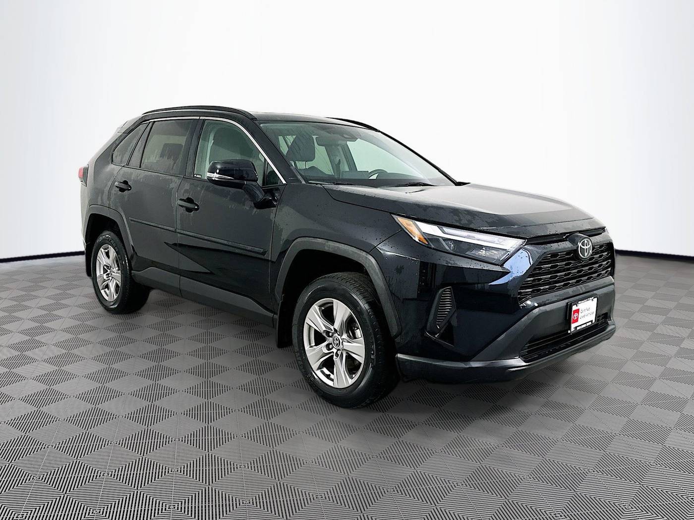 2022 Toyota RAV4 XLE — SUV — 17,730 mi — Maplewood, MN