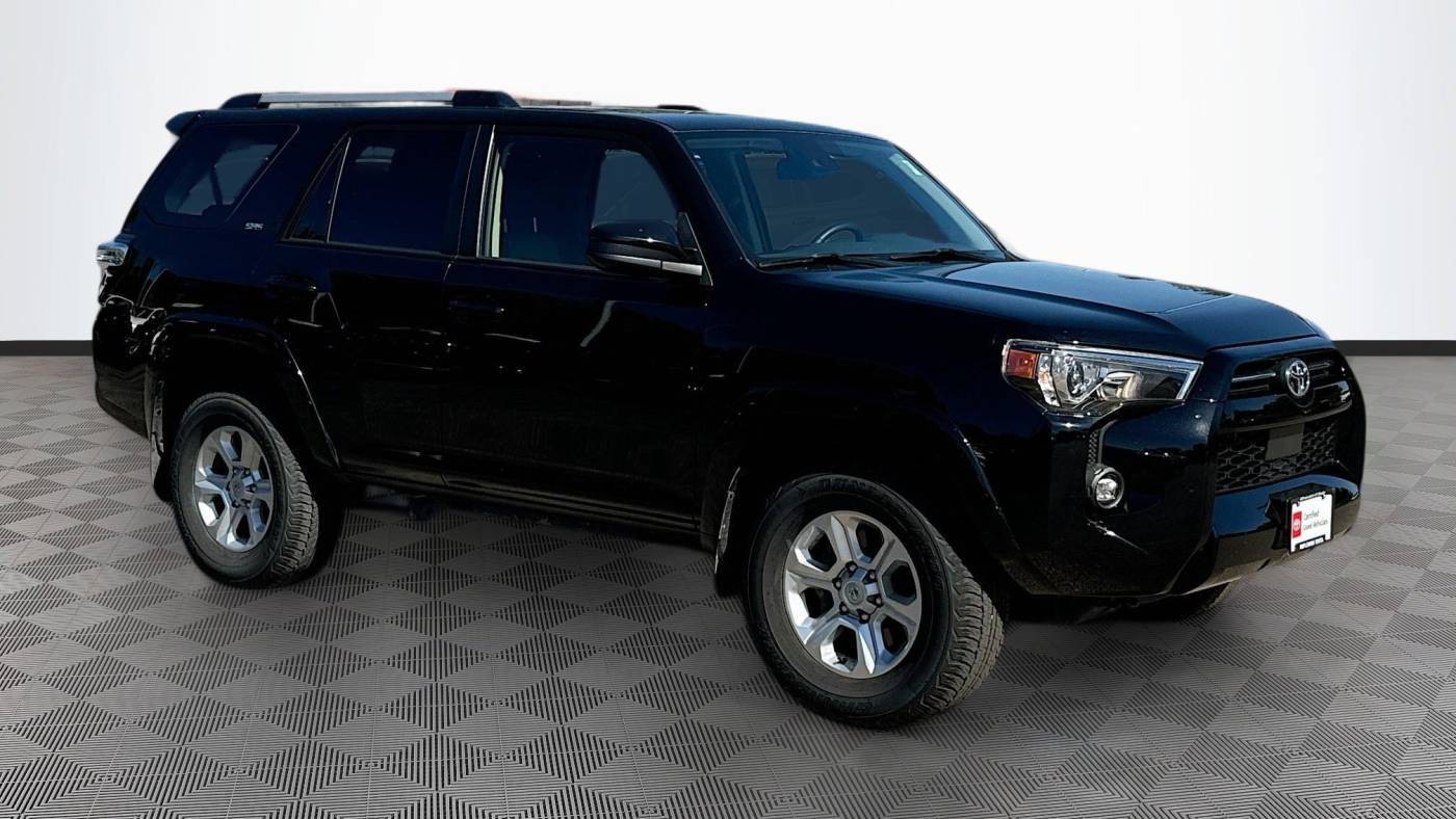 2024 Toyota 4Runner SR5 — SUV — 20,515 mi — Maplewood, MN