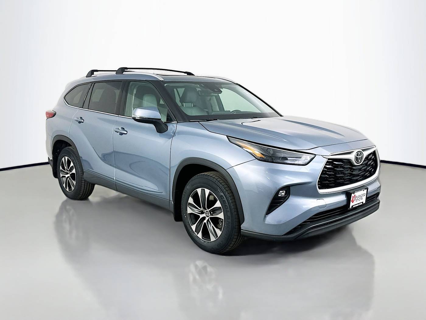 2022 Toyota Highlander XLE — SUV — 25,761 mi — Maplewood, MN
