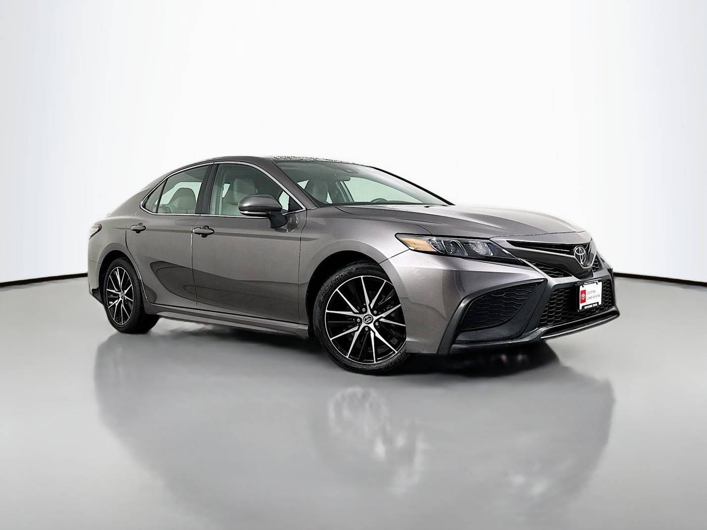2023 Toyota Camry SE — Sedan — 11,252 mi — Maplewood, MN