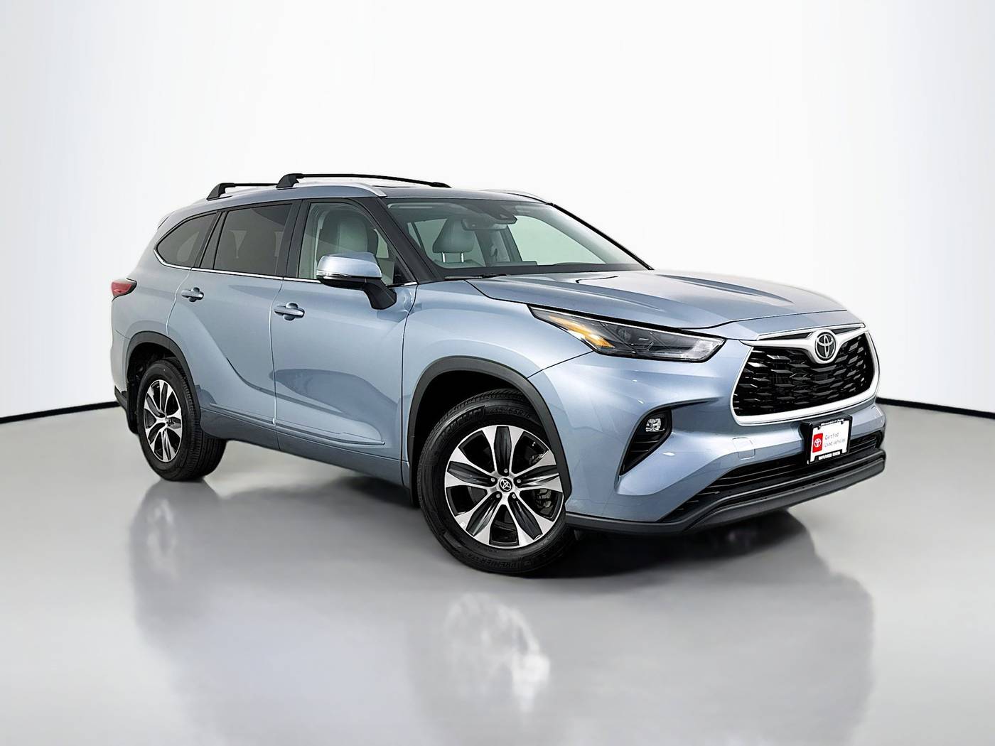 2023 Toyota Highlander XLE — SUV — 30,827 mi — Maplewood, MN