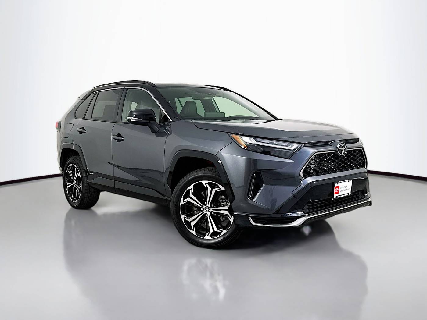 2025 Toyota RAV4 Plug-In Hybrid XSE — SUV — 3,530 mi — Maplewood, MN