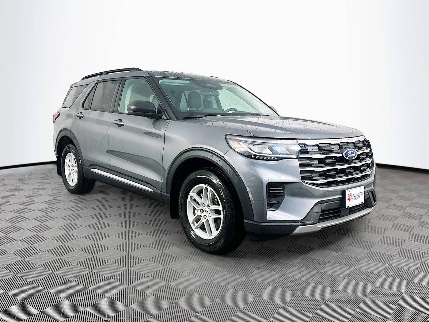 2025 Ford Explorer Active — SUV — 757 mi — Maplewood, MN
