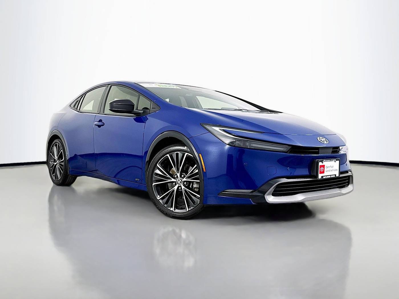 2023 Toyota Prius XLE — Hatchback — 87,526 mi — Maplewood, MN