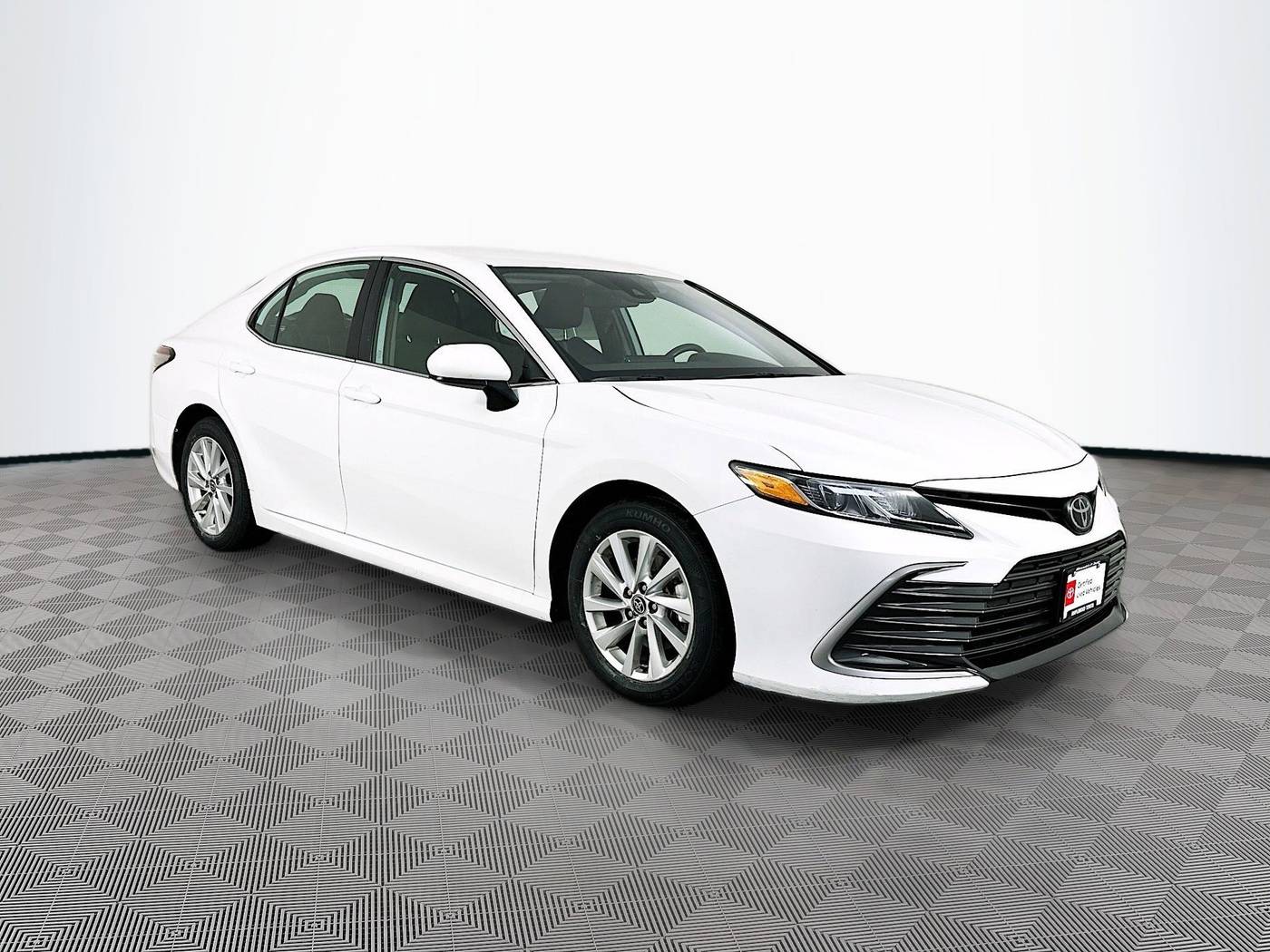 2024 Toyota Camry LE — Sedan — 44,900 mi — Maplewood, MN
