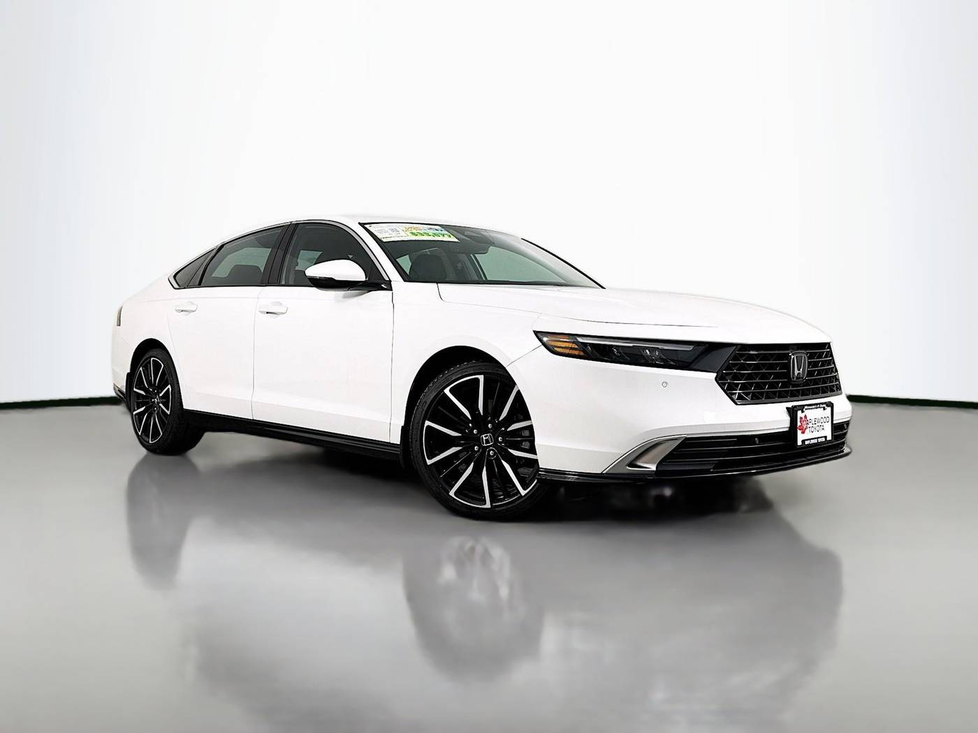 2023 Honda Accord Hybrid Touring — Sedan — 20,793 mi — Maplewood, MN